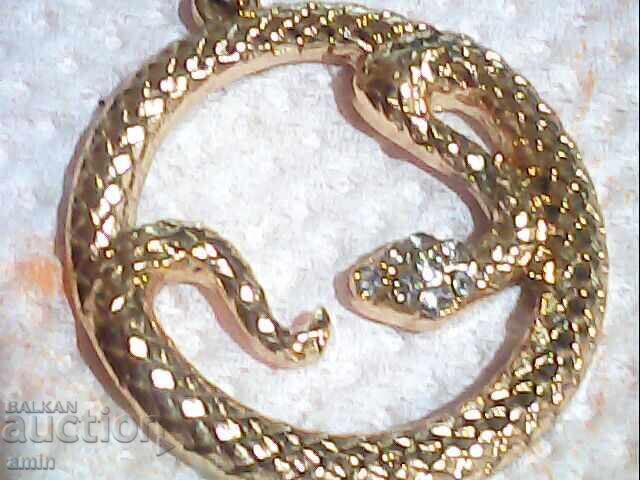 Beautifully gold-plated, unworn necklace, earthworm with price € 7.67 | 15.00 BGN Beautifully gold-plated, unworn necklace, earthworm with price € 7.67 | 15.00 BGN