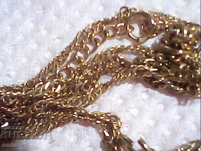 Delivery of Beautifully gold-plated, unworn necklace, earthworm Delivery of Beautifully gold-plated, unworn necklace, earthworm