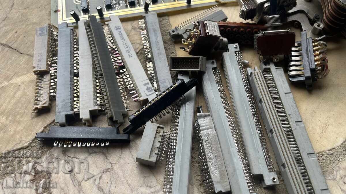 Electronic scrap. Boards. Couplings - 6