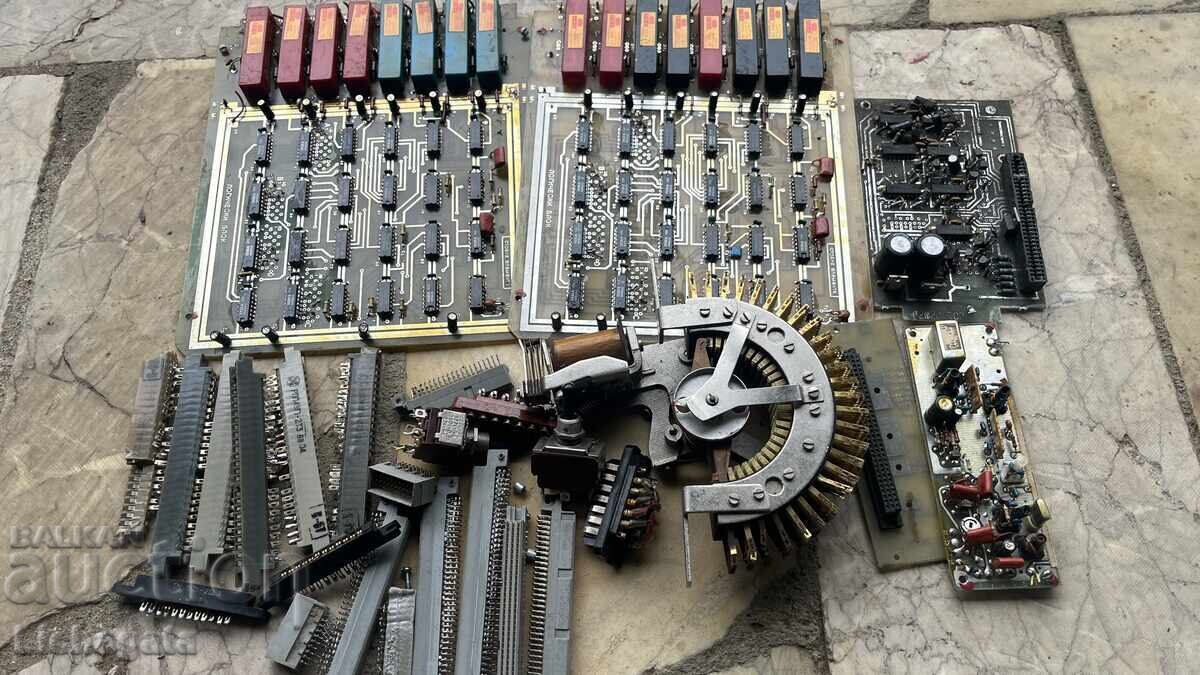 Electronic scrap. Boards. Couplings - 7