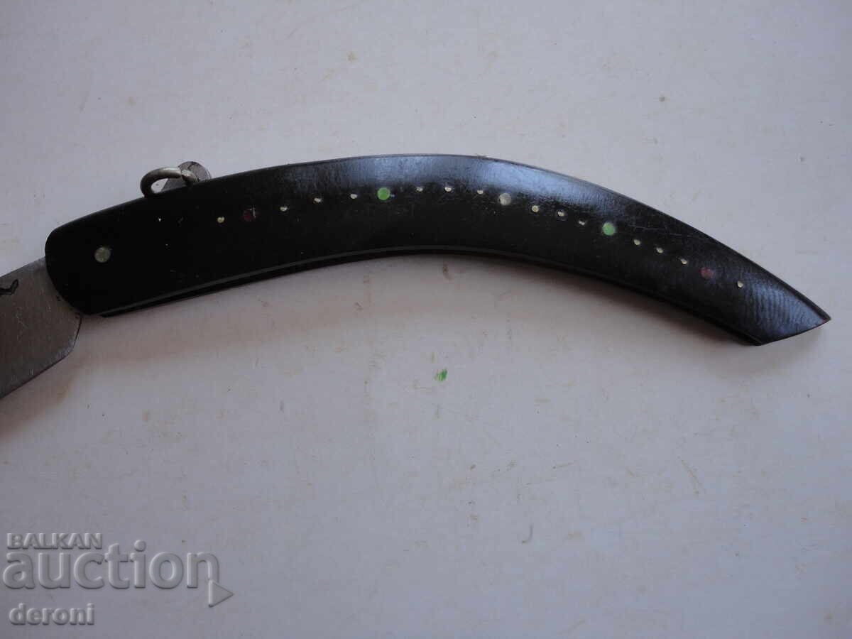 Delivery of Jay knife buffalo horn