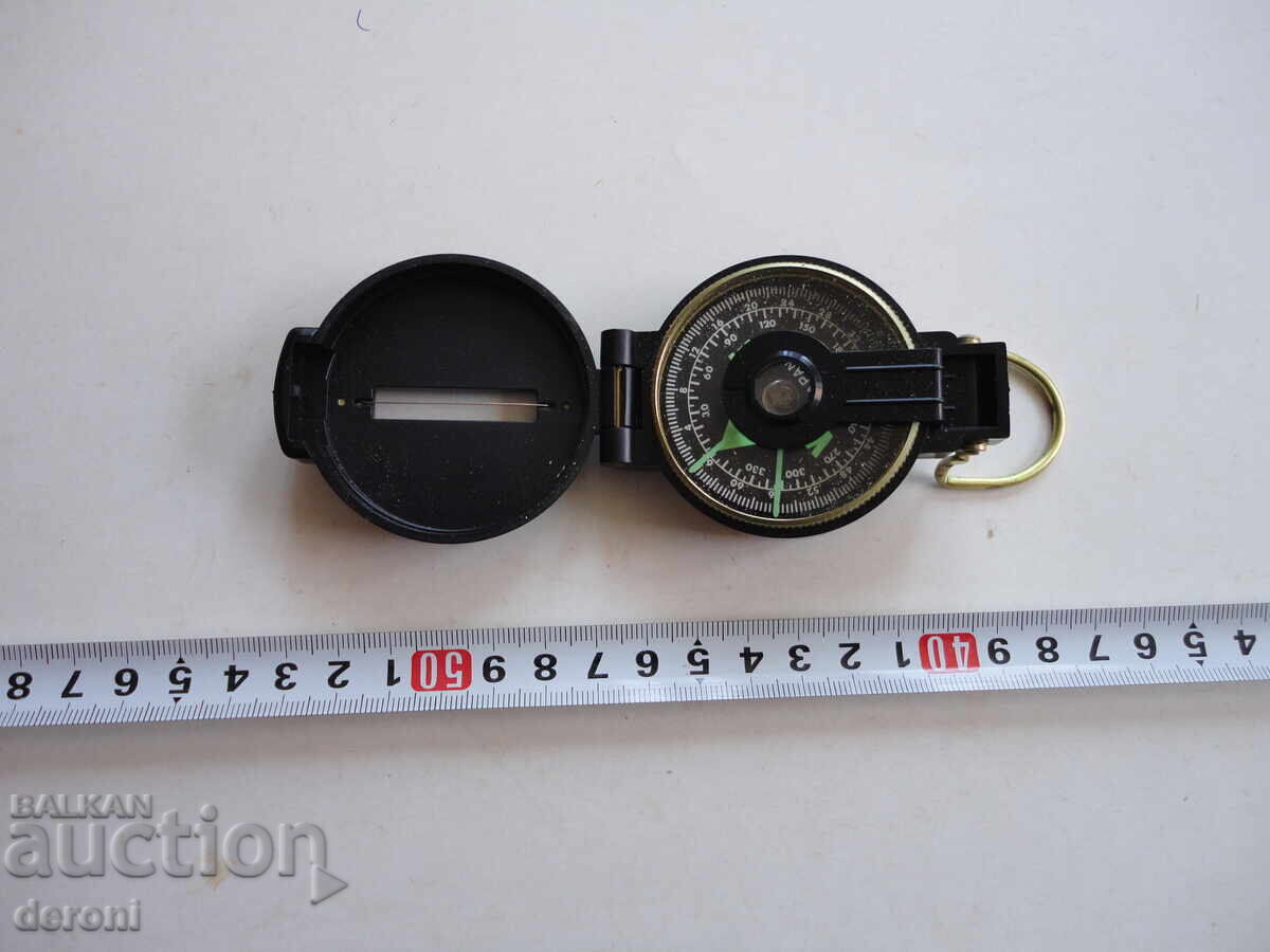 Enginer Lestinc Compas Κομπάς