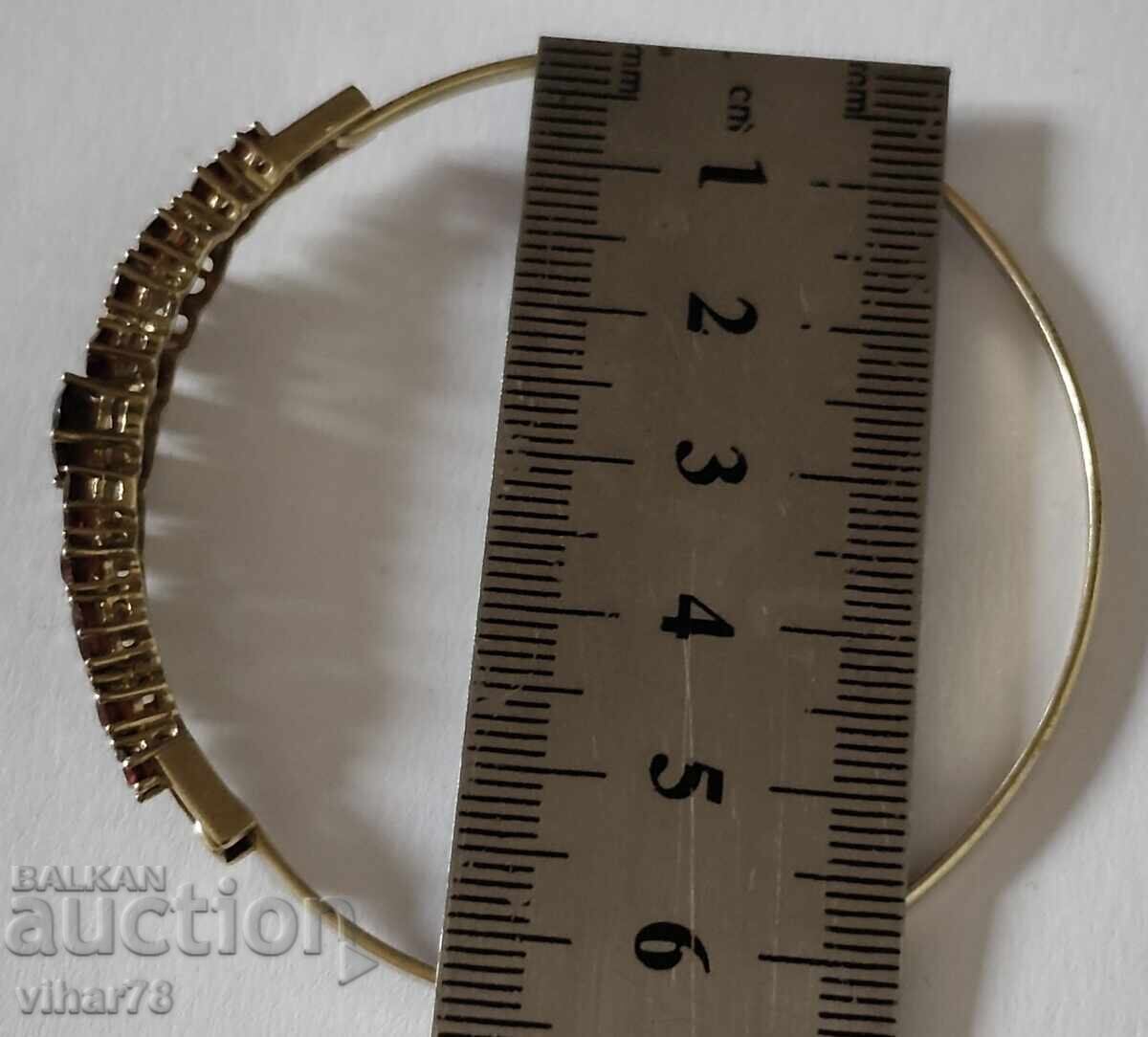 Delivery of Gold bracelet 8 karat with garnet