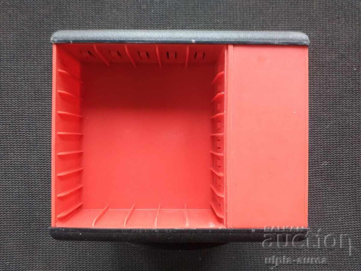 Caseta Audio Soc cu preț € 2.45 | 4.79 BGN