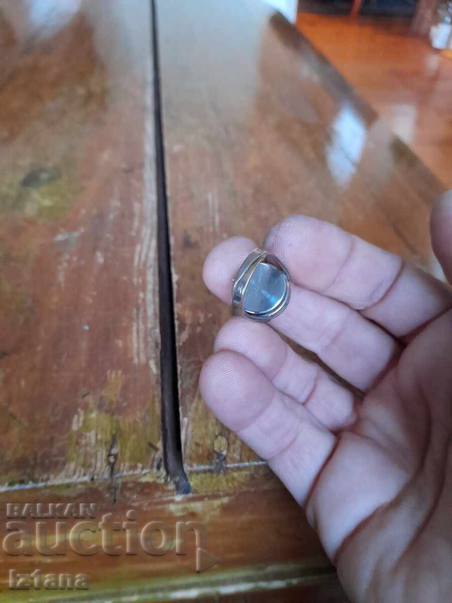 Licitație Inel vechi, ceas electronic Montana