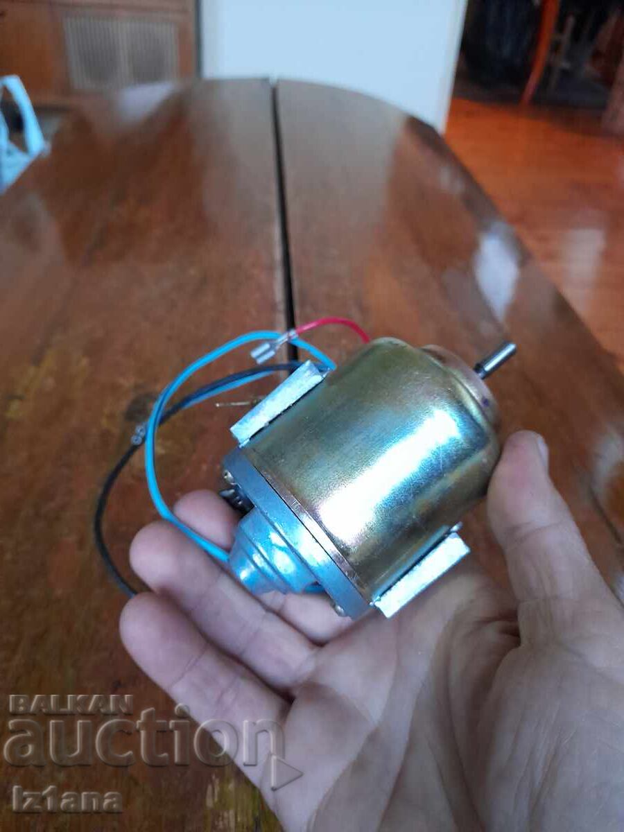 Auction  Old VAZ/Lada heater motor