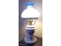 Πορσελάνινη ηλεκτρική λάμπα γκέισας