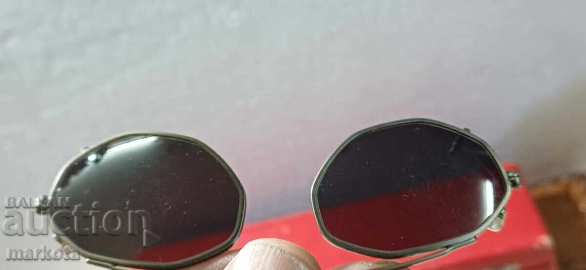 Old glasses song - "CHEROKEE" - 6 Old glasses song - "CHEROKEE" - 6