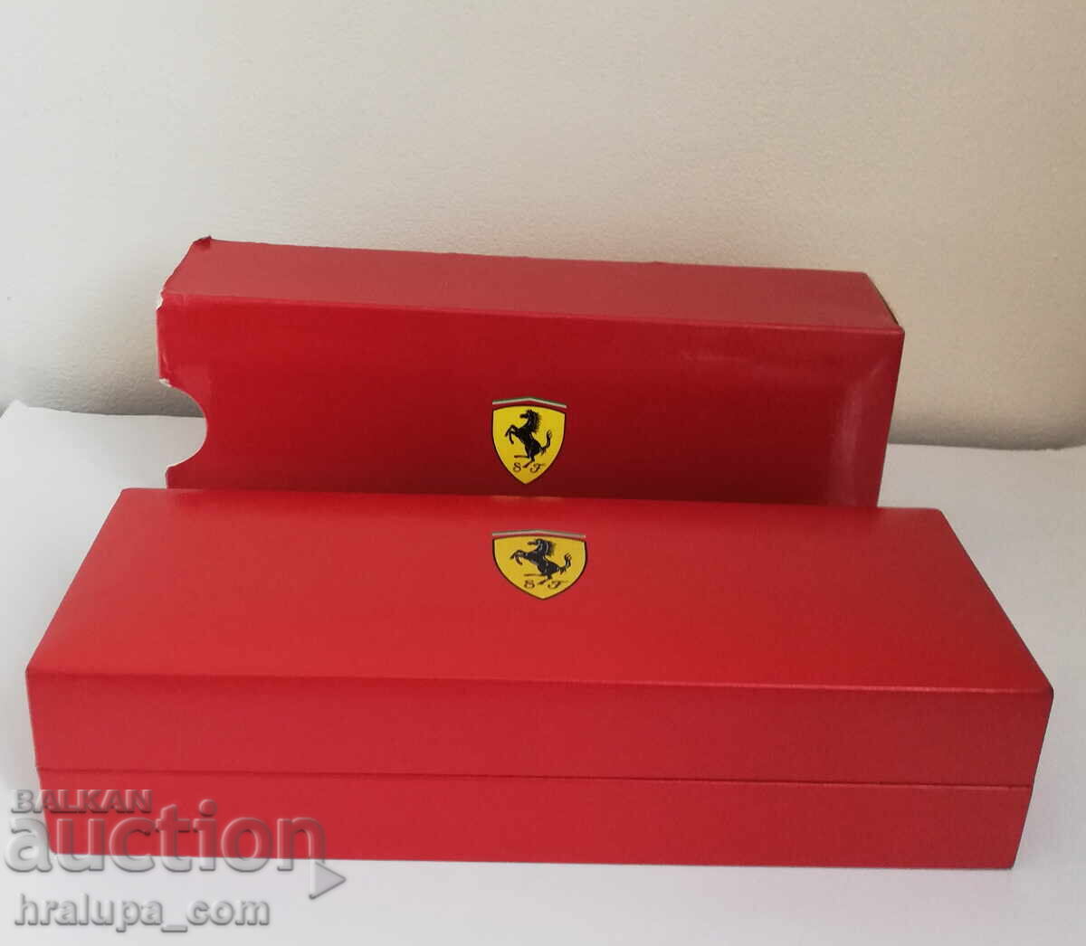 Cutie pentru stilou chimic Sheafer Ferrari Cutie pentru stilou chimic Sheafer Ferrari