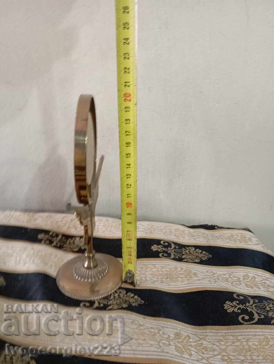 Доставка на Настолна реклама,сувенир на Бентли