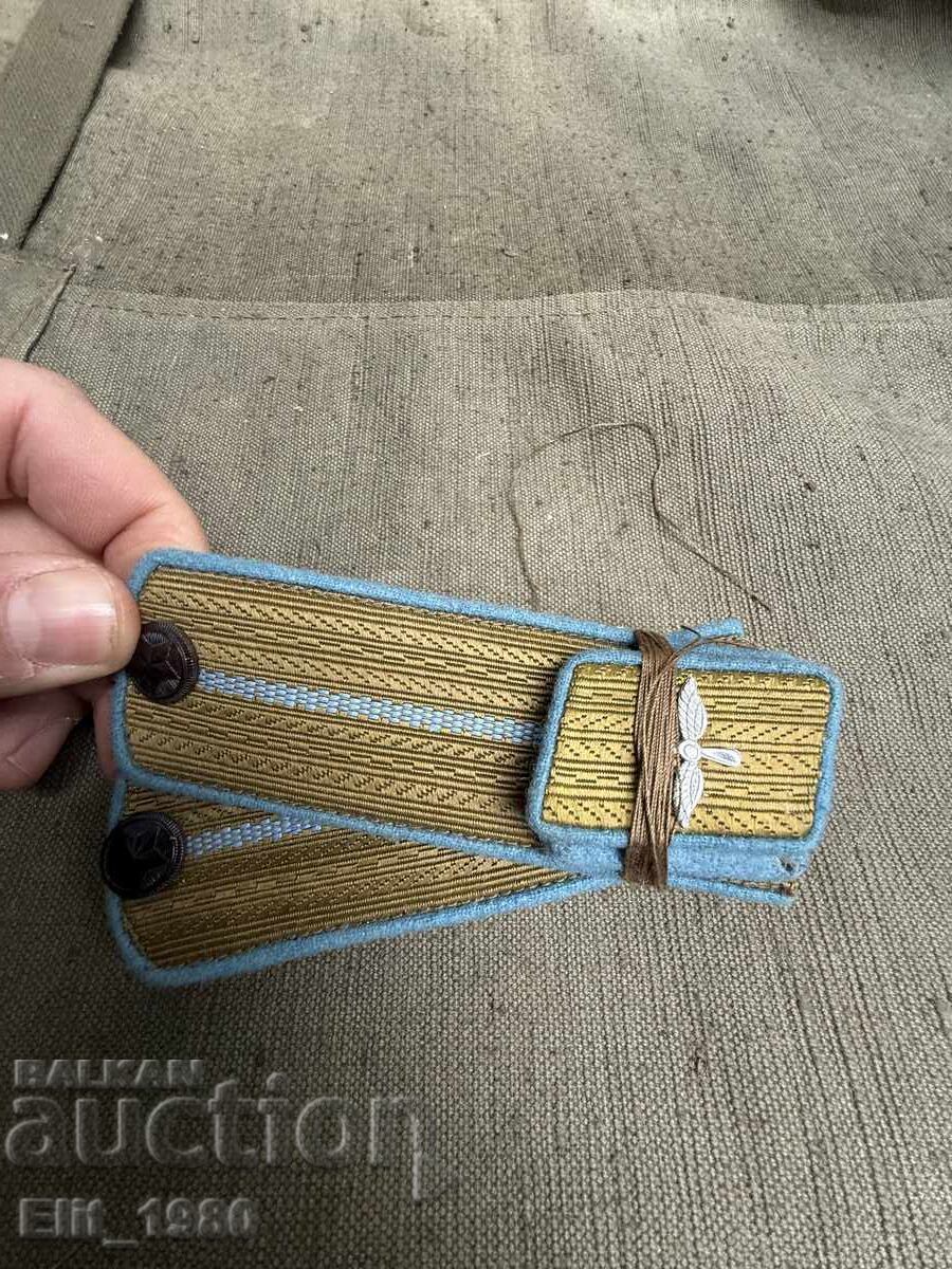 Officer's Shoulder Boards, Early Socialist Air Force