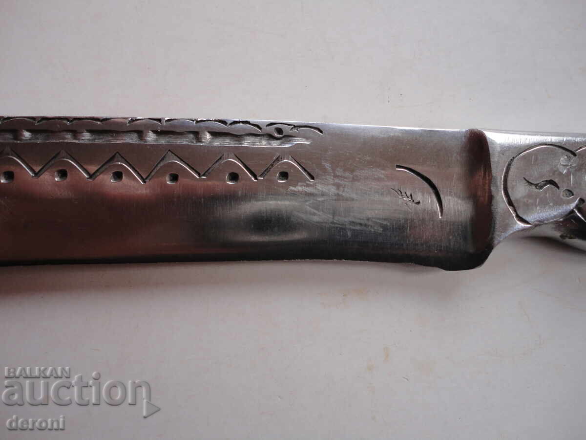 Livrarea Cuțit de maestru gravat, superb Livrarea Cuțit de maestru gravat, superb