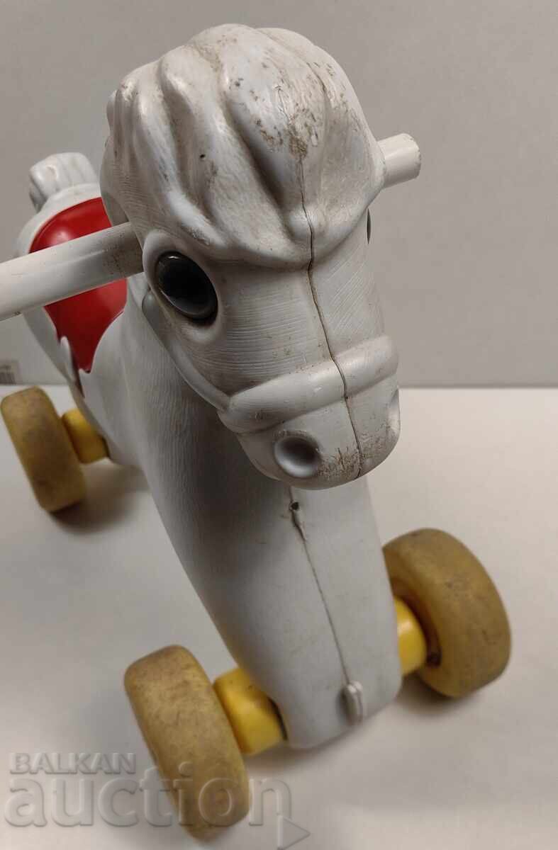 Livrarea Jucărie pentru copii, cal de călărie Livrarea Jucărie pentru copii, cal de călărie