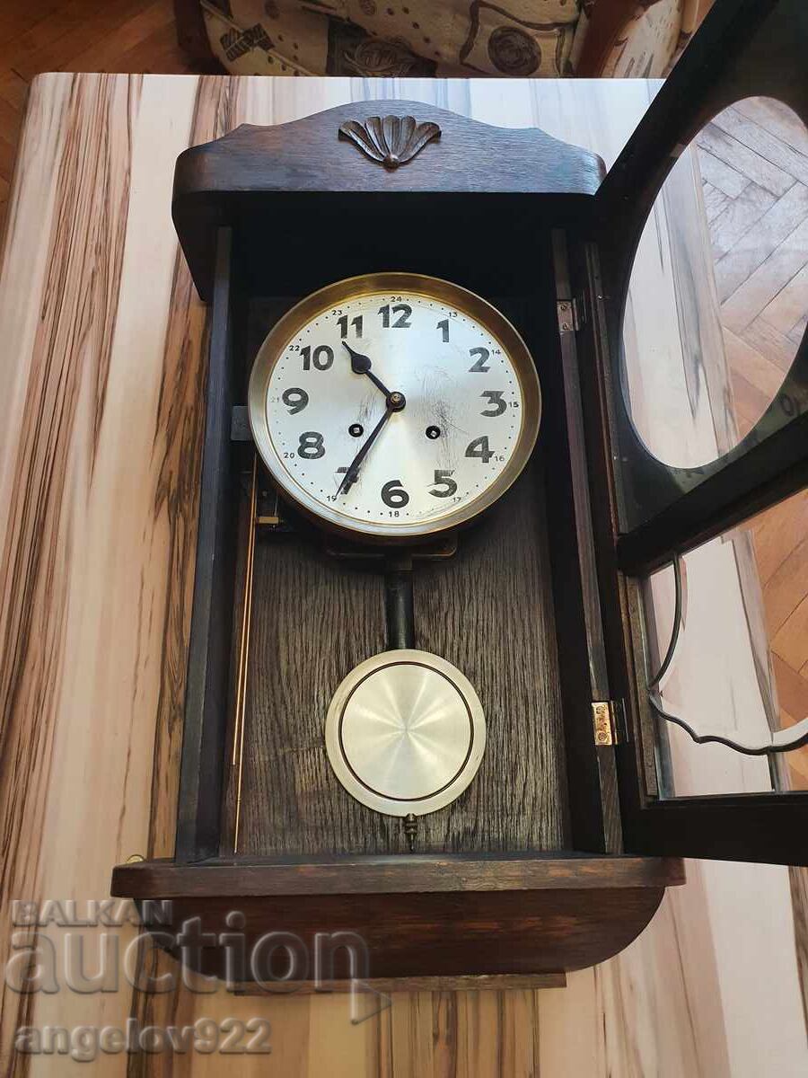 Γερμανικό ρολόι τοίχου PRIMUS ΛΕΙΤΟΥΡΓΙΚΟ με τιμή € 1.50 | 2.93 BGN Γερμανικό ρολόι τοίχου PRIMUS ΛΕΙΤΟΥΡΓΙΚΟ με τιμή € 1.50 | 2.93 BGN