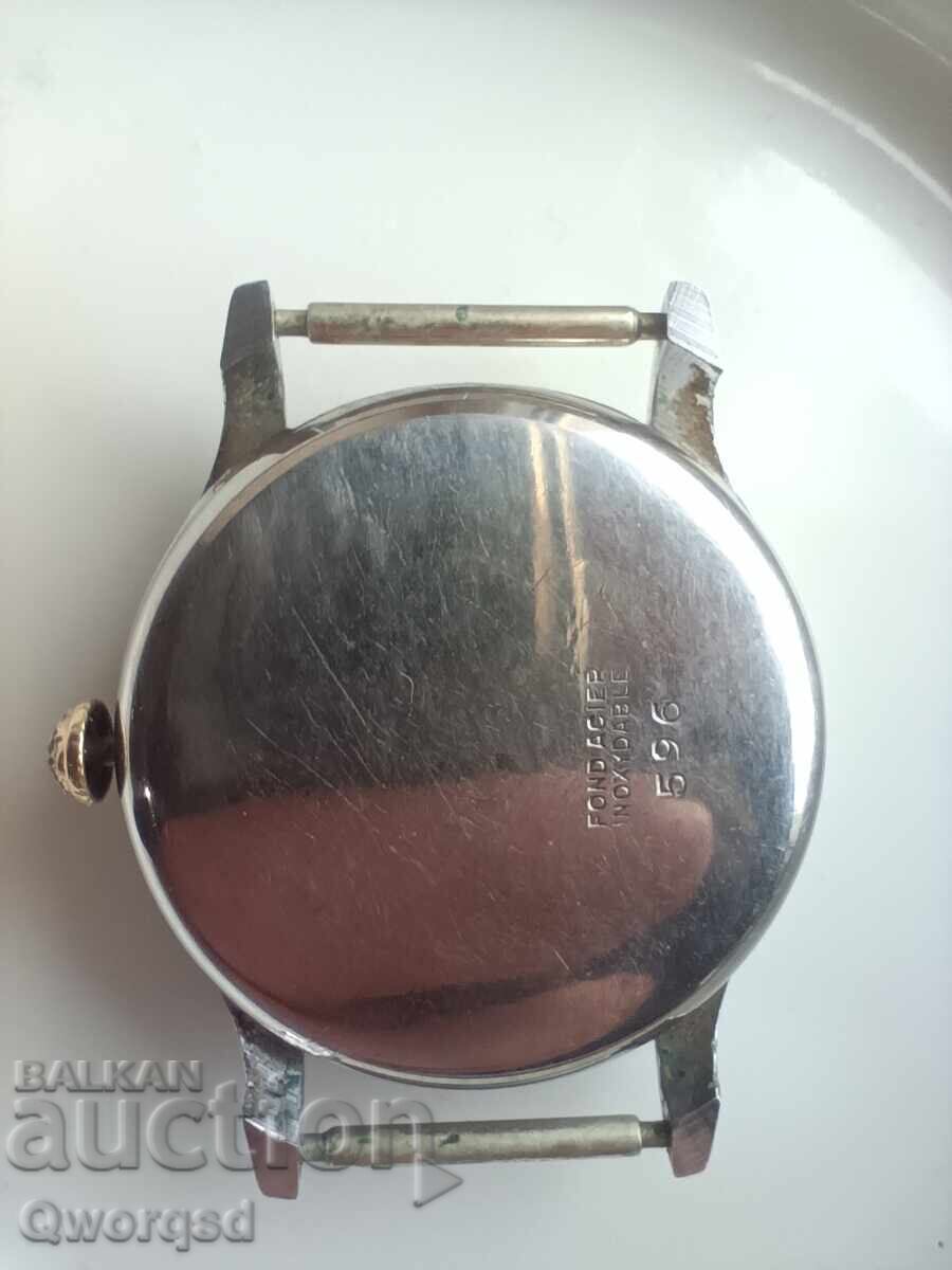 Ceas militar elvețian vechi cu preț € 35.79 | 70.00 BGN Ceas militar elvețian vechi cu preț € 35.79 | 70.00 BGN