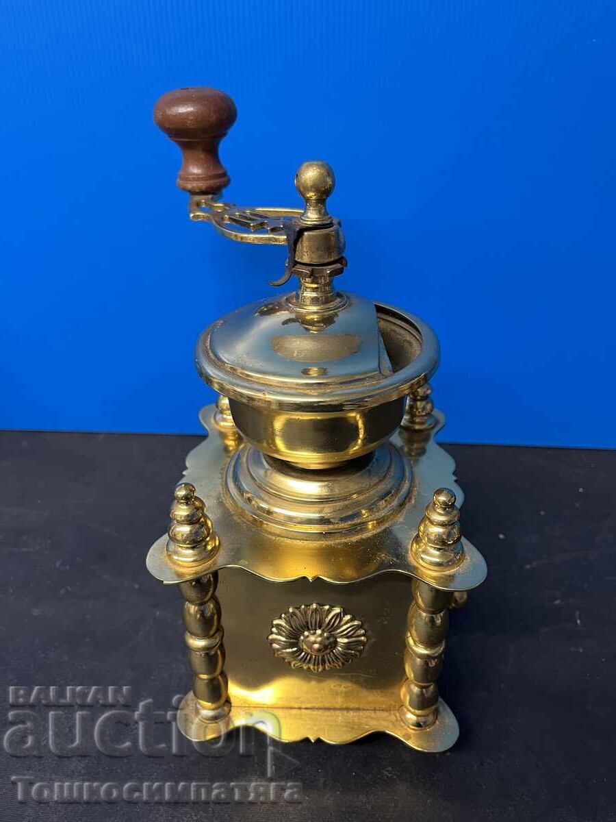 Δημοπρασία Όμορφη, ορειχάλκινη καφεκοπτική μηχανή - Γαλλία Δημοπρασία Όμορφη, ορειχάλκινη καφεκοπτική μηχανή - Γαλλία