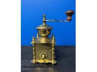Beautiful, brass coffee grinder - France