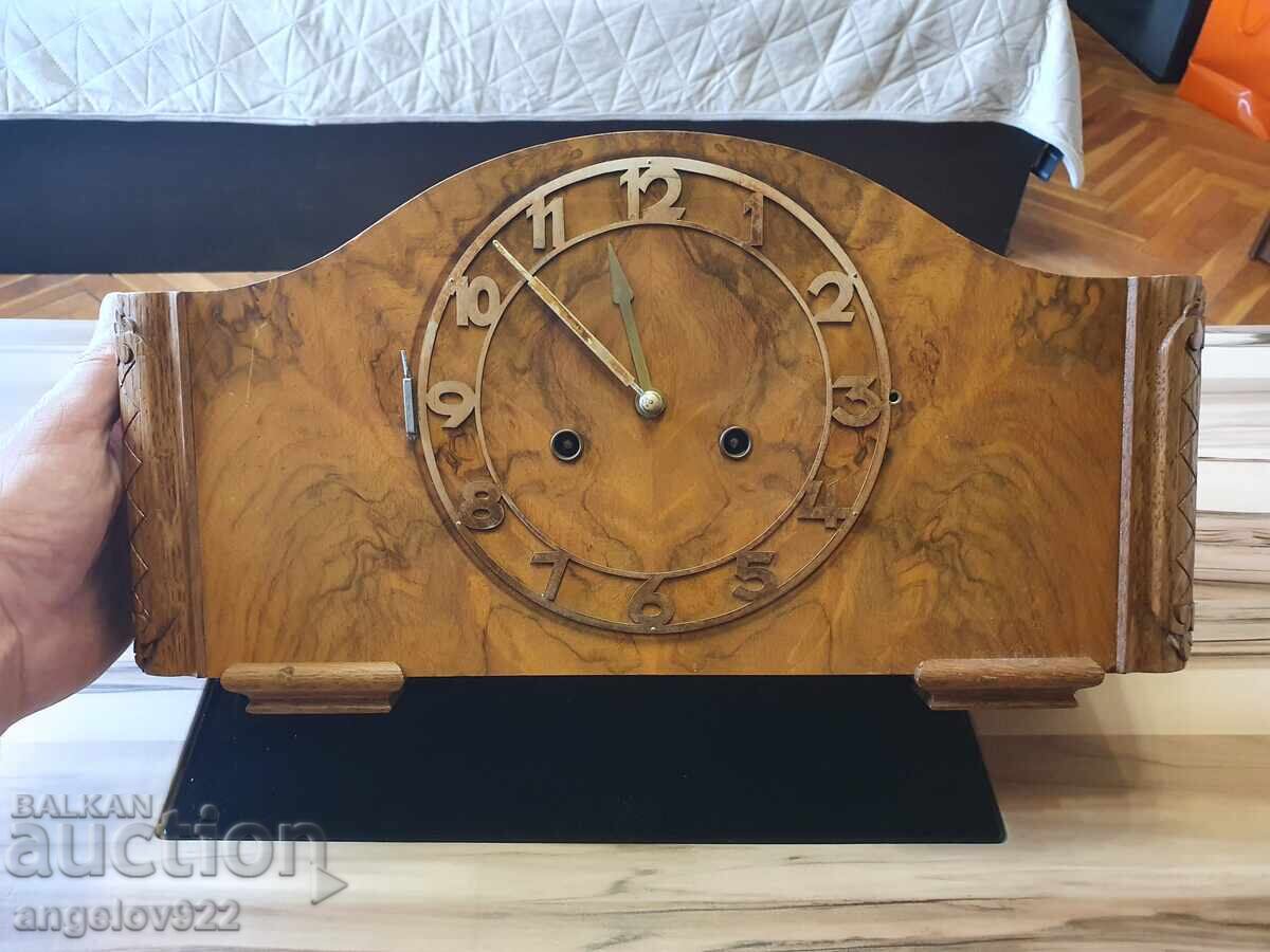 Γερμανικό επιτραπέζιο ρολόι HAMBURG AMERICAN με τιμή € 0.01 | 0.02 BGN Γερμανικό επιτραπέζιο ρολόι HAMBURG AMERICAN με τιμή € 0.01 | 0.02 BGN