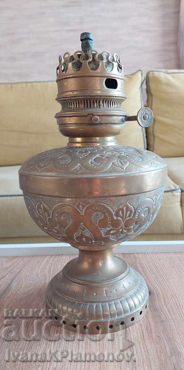 Lampă de gaz din alamă pentru colecționari cu preț € 46.00 | 89.97 BGN