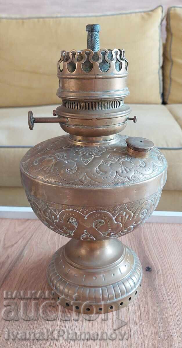 Licitație Lampă de gaz din alamă pentru colecționari