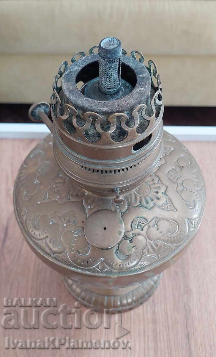 Livrarea Lampă de gaz din alamă pentru colecționari