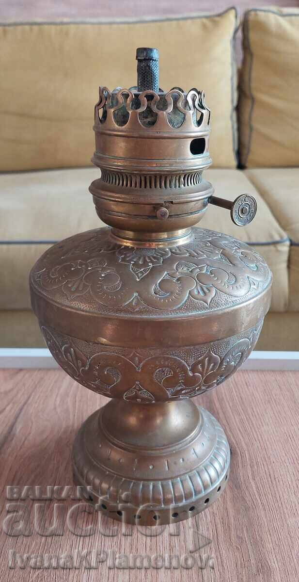 Lampă de gaz din alamă pentru colecționari