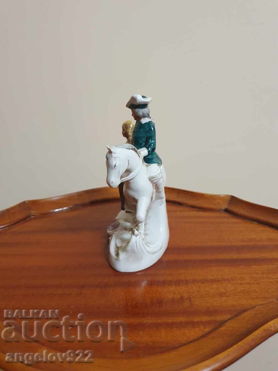 Доставка на Стара Немска порцеланова фигура статуетка!!!