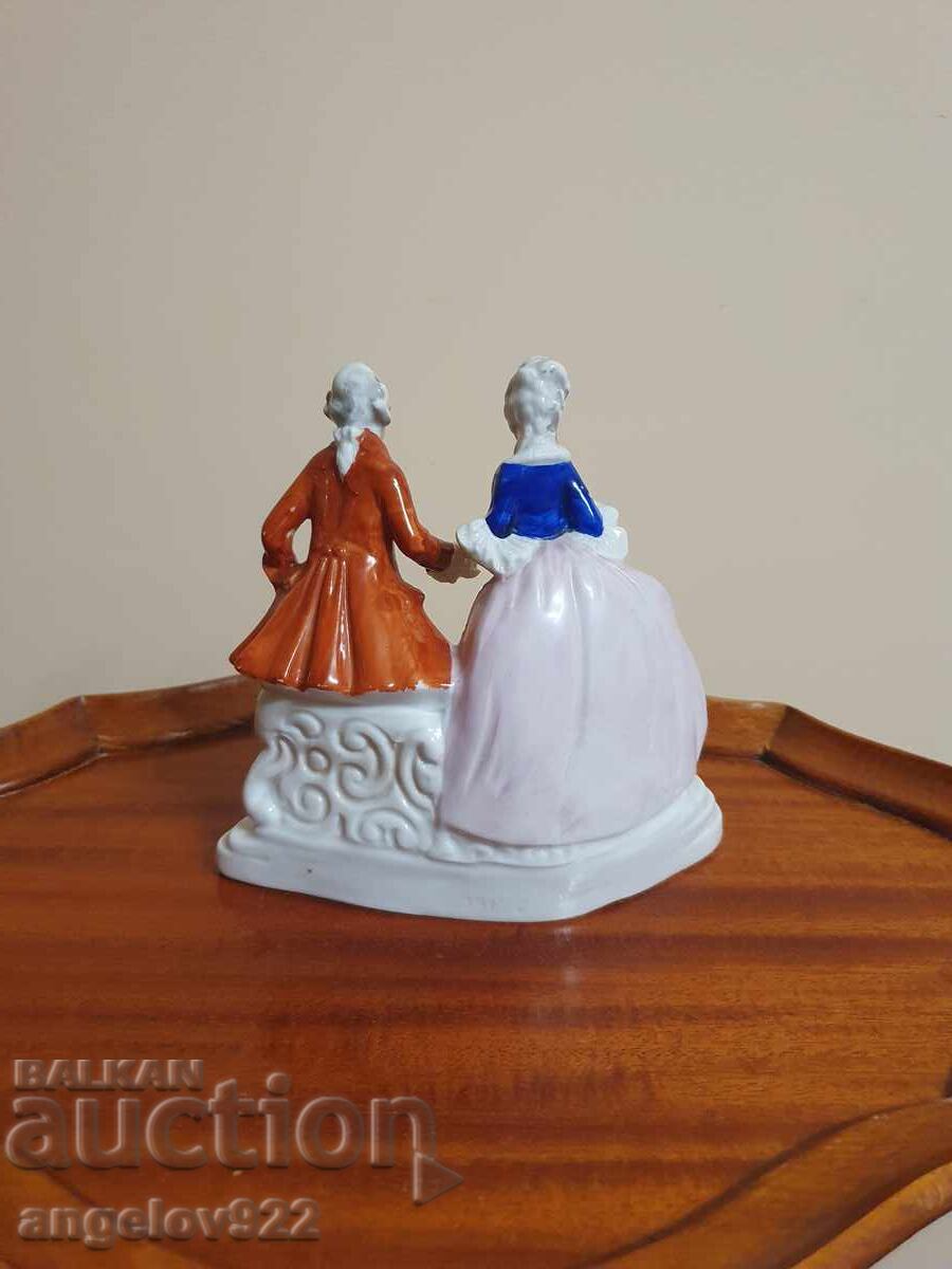 Licitație Figurină statuetă veche din porțelan german!!!