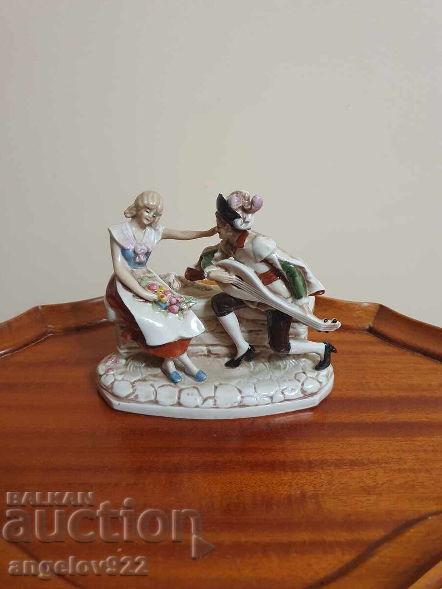 Стара Немска порцеланова фигура статуетка!!!