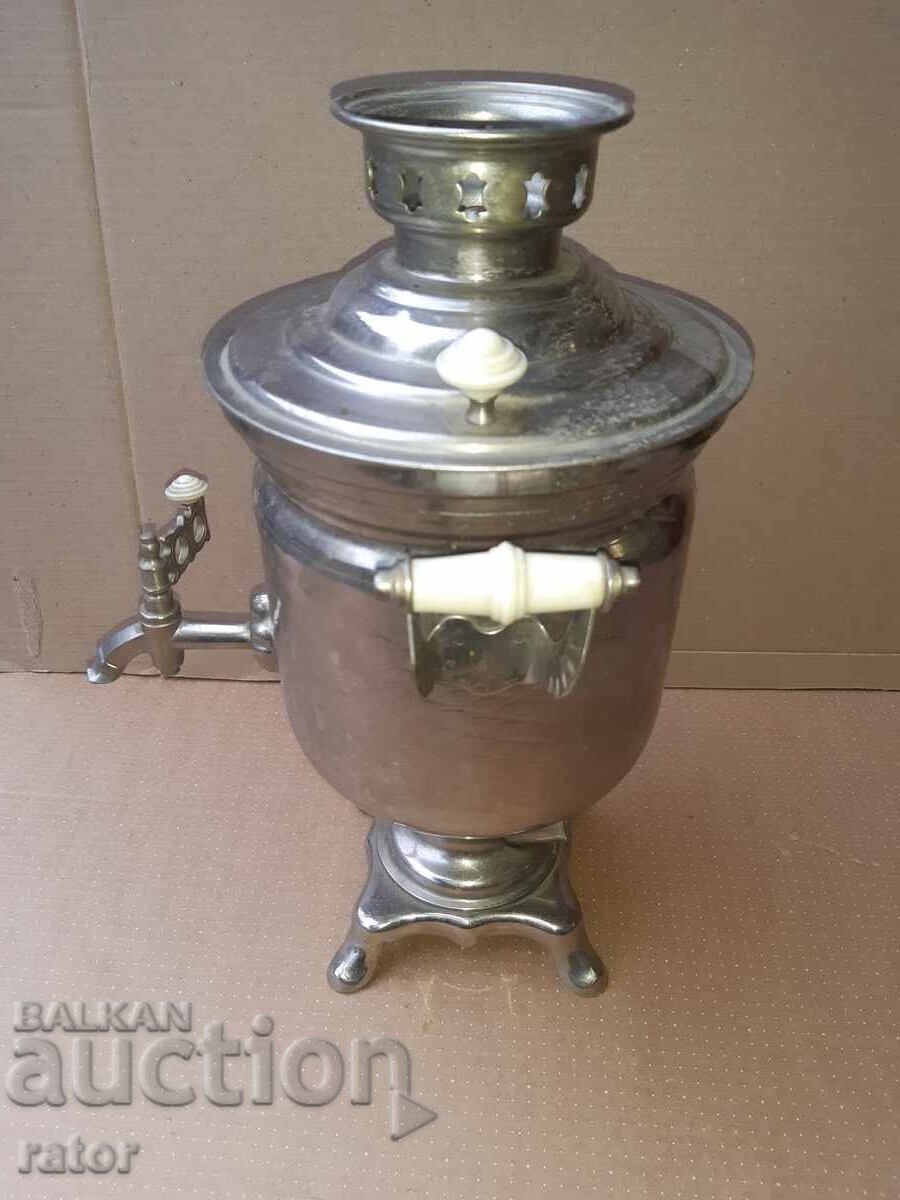 Παλιό σαμοβάρι της ΕΣΣΔ με τιμή € 10.99 | 21.49 BGN