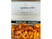 Стар кехлибарен гердан