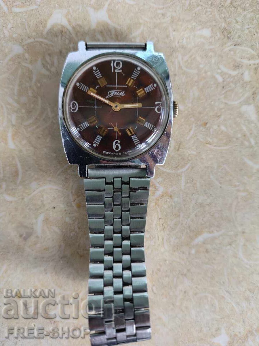 Часовник за профилактика и ремонт с цена € 15.00 | 29.34 лв.