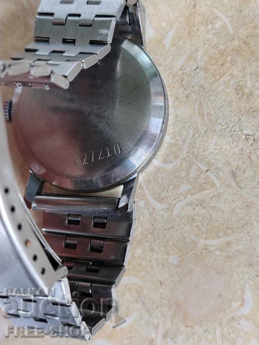 Auction  Watch for maintenance and repair