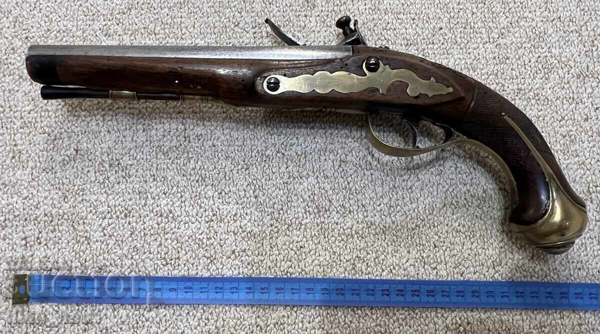 Pistol cu cremene 1 cu preț € 850.00 | 1662.46 BGN