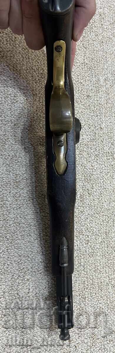 Livrarea Pistol cu capsule