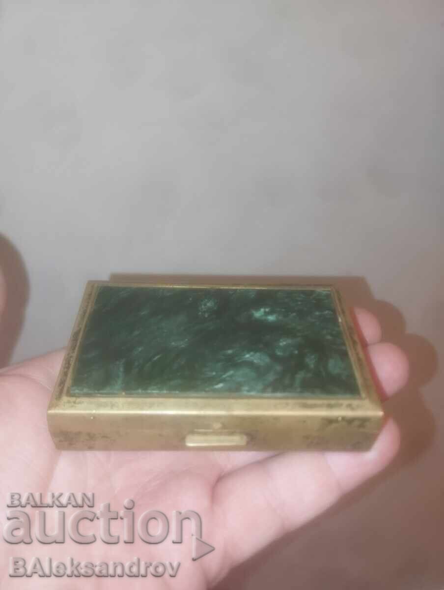 Old musical powder compact 1920/1930s