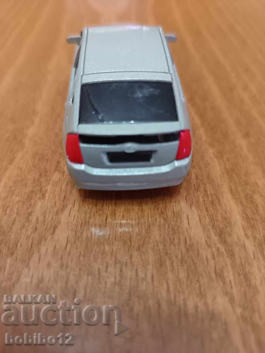 Cărucior metalic Toyota /Majorette Toyota Prius 1/59 - 6