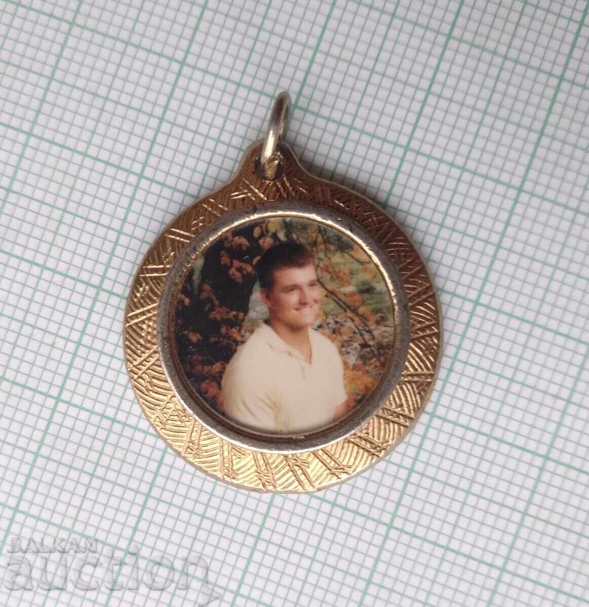 19300 с цена € 0.51 | 1.00 лв. 19300 с цена € 0.51 | 1.00 лв.