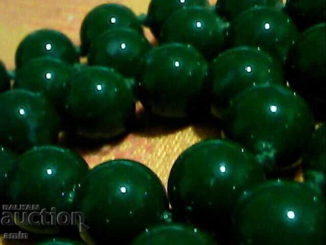 old beautiful pearl necklace - 7