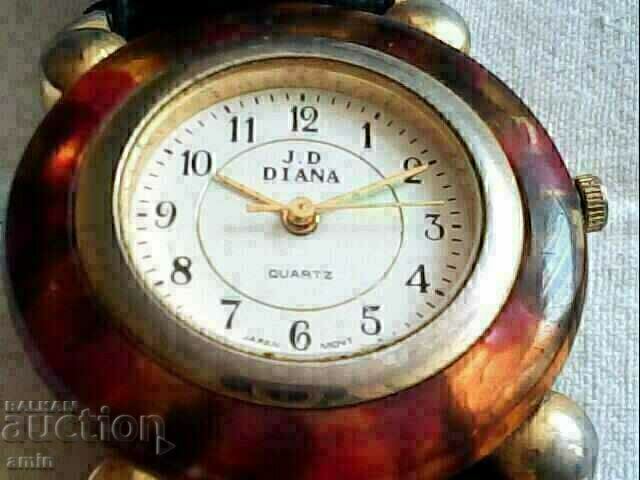 1 buc. ceas elvețian cu preț € 10.00 | 19.56 BGN 1 buc. ceas elvețian cu preț € 10.00 | 19.56 BGN