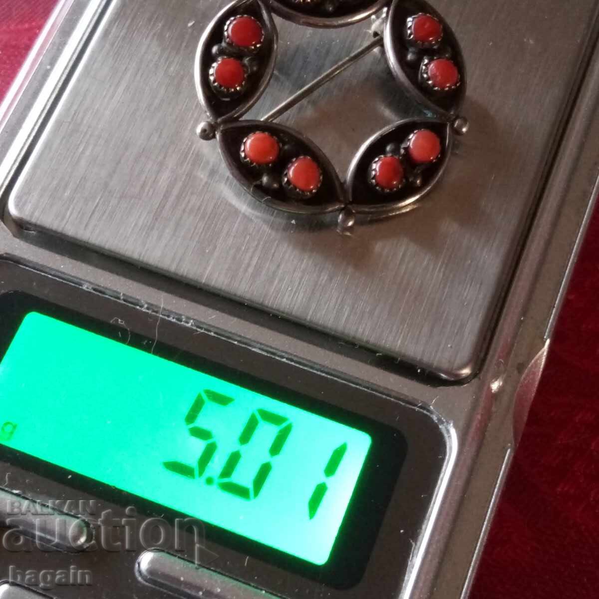 Broșă unică cu corali. Argint - 5 Broșă unică cu corali. Argint - 5