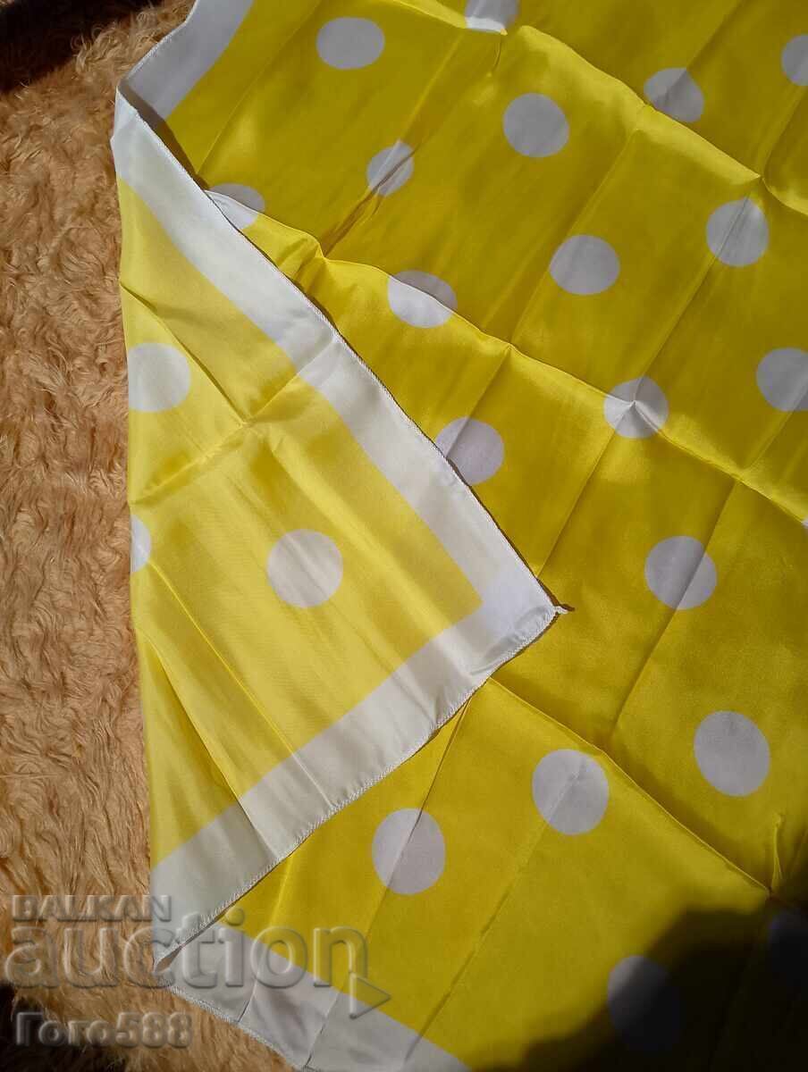 Față de masă nouă 2 cu preț € 1.00 | 1.96 BGN