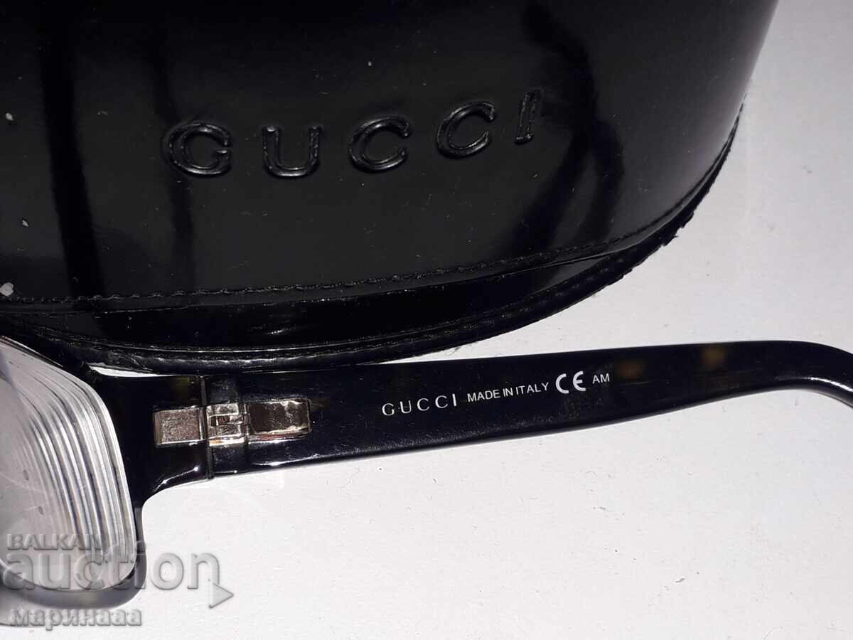 Licitație RAME PENTRU COPII. OCHELARI. ''GUCCI''