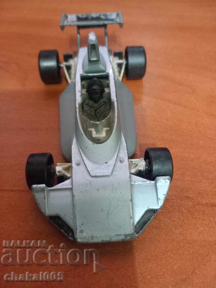 Алуминиева играчка с цена € 25.56 | 49.99 лв.