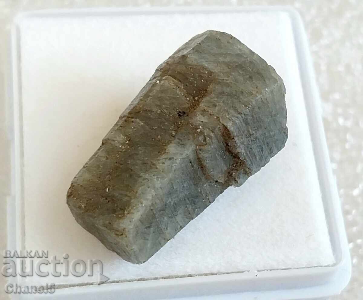 ЕСТЕСТВЕН НЕОБРАБОТЕН СИНЬО-ЗЕЛЕН САПФИР - (263) ЕСТЕСТВЕН НЕОБРАБОТЕН СИНЬО-ЗЕЛЕН САПФИР - (263)