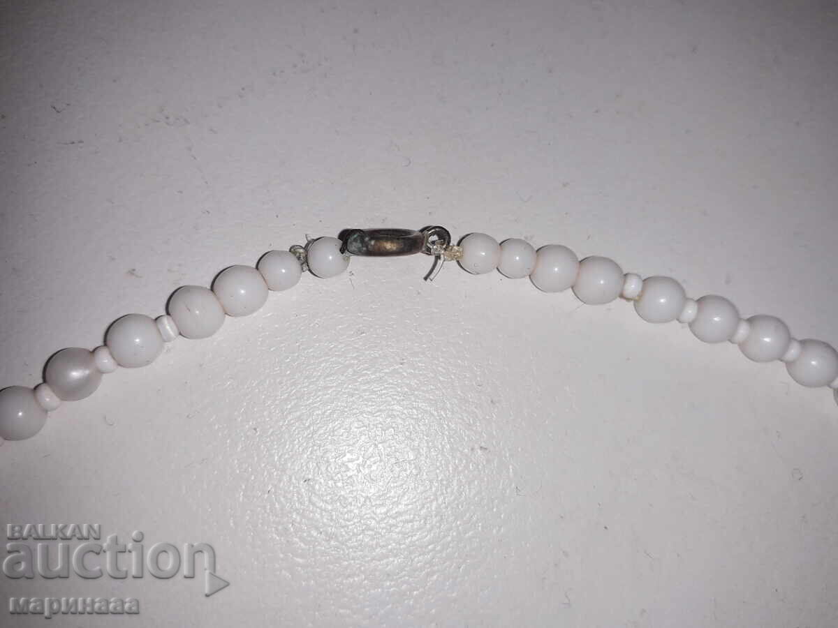 МАЛКО КОЛИЕНЦЕ. СЛОНОВА КОСТ с цена € 1.02 | 1.99 лв. МАЛКО КОЛИЕНЦЕ. СЛОНОВА КОСТ с цена € 1.02 | 1.99 лв.