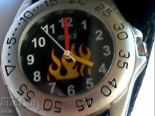 Auction  Lot of sports watches, working, no battery