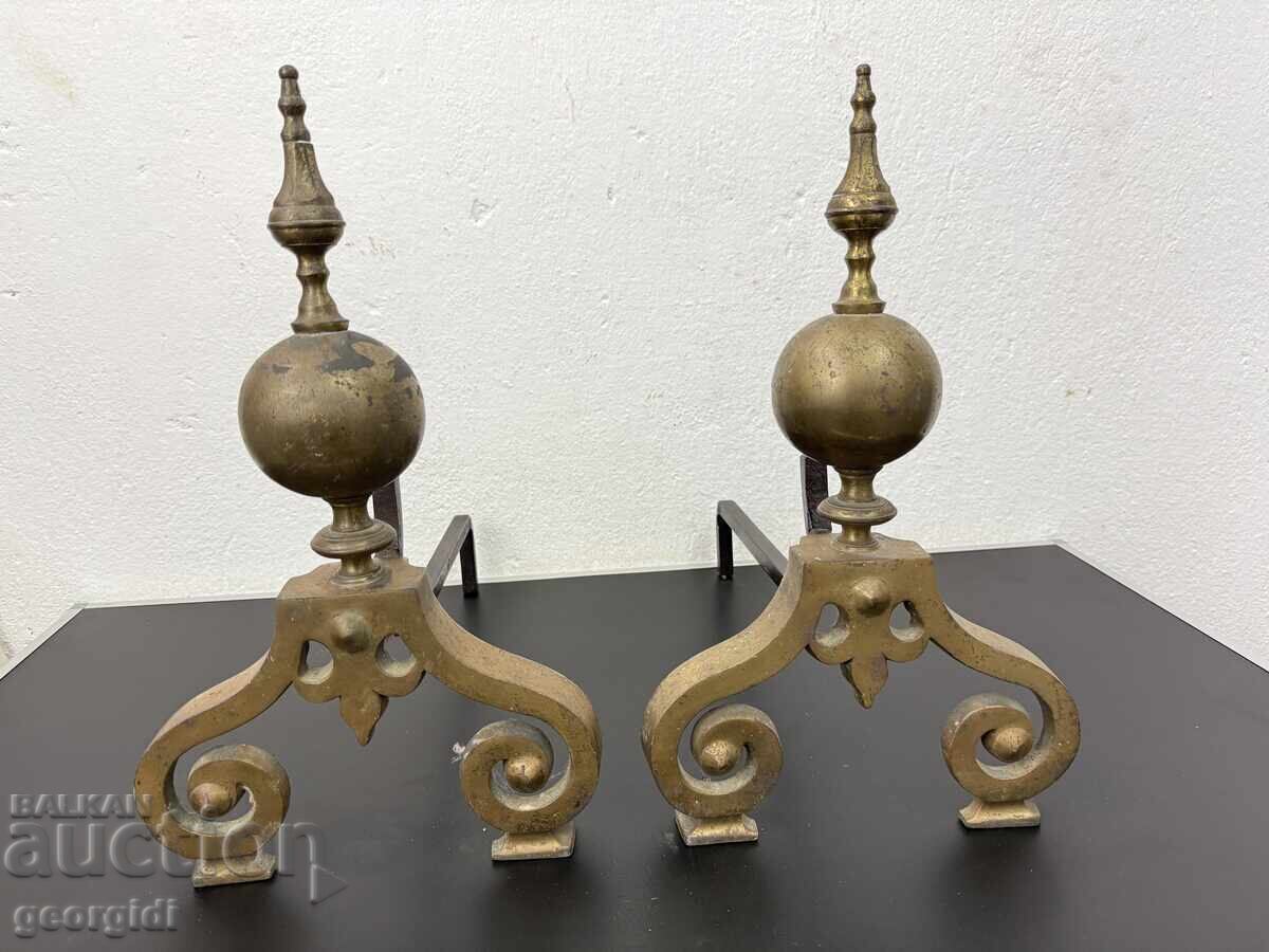 Pair of antique brass fireplace supports. No. 7788 with price € 125.00 | 244.48 BGN Pair of antique brass fireplace supports. No. 7788 with price € 125.00 | 244.48 BGN