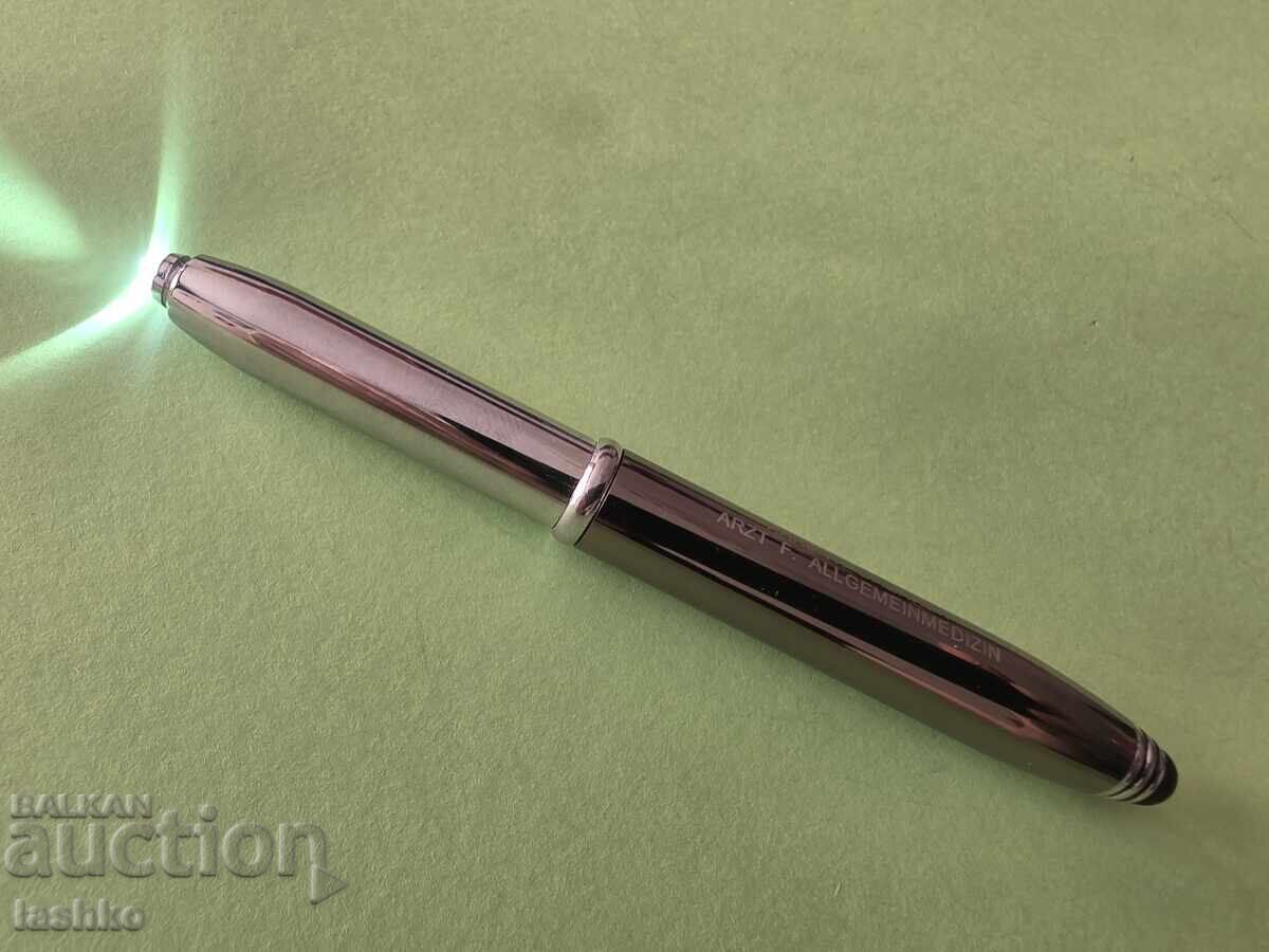 Pix ADLER cu preț € 9.99 | 19.54 BGN