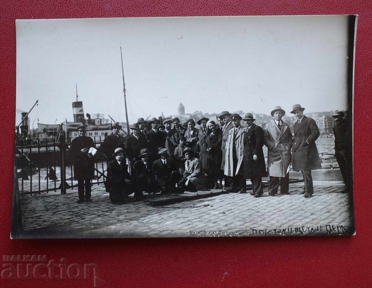 Turkey - Constantinople: The Port and Pera of the Noble Family Turkey - Constantinople: The Port and Pera of the Noble Family